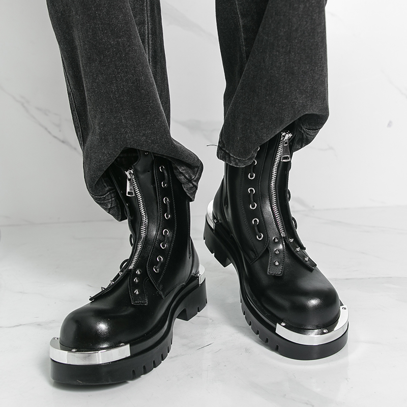 Stivali con suola spessa da uo - Men Formal Wear With Boots recensione e prezzo